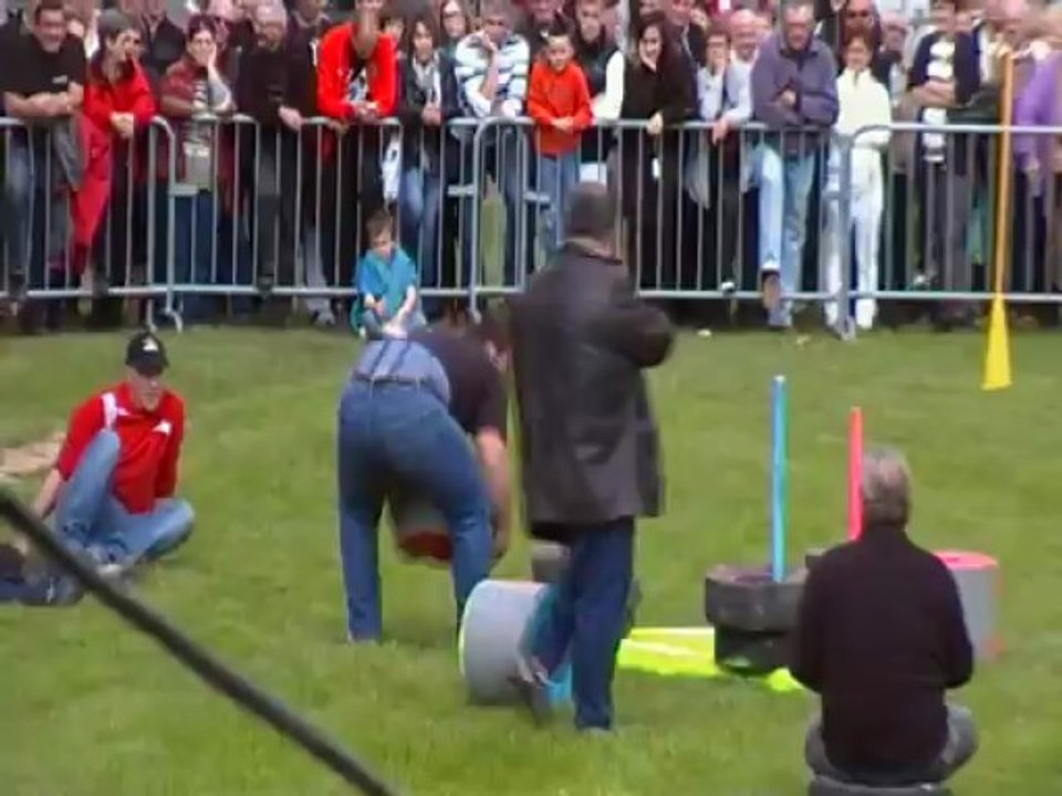 L'HOMME LE PLUS FORT DU MORVAN 2013 - L'Ajusteur