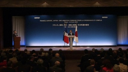 Réponses aux journalistes à l'occasion de la conférence économique à Tokyo