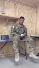 Une superbe reprise de Stay de Rihanna par un soldat