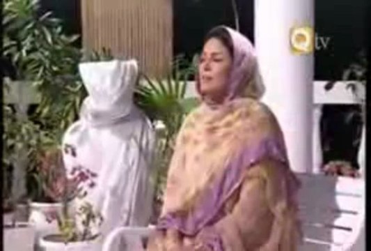 Umm e Habiba Naats - Meri Janib Bhi Ho Ek Nigah e Karam