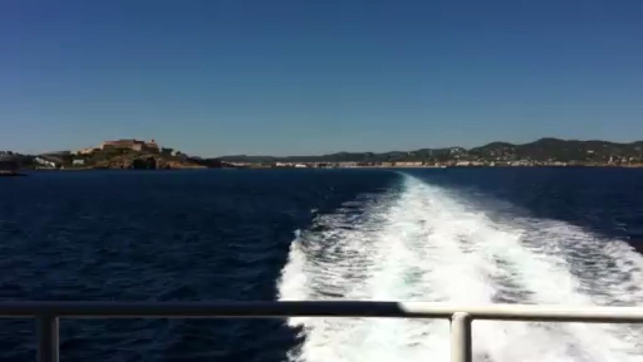 IBIZA sortie de port : leaving ibiza