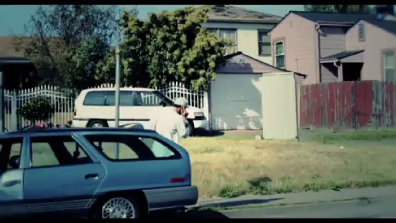 E-40 feat Too Short, Yukmouth & Zar The Dip "Oakland"