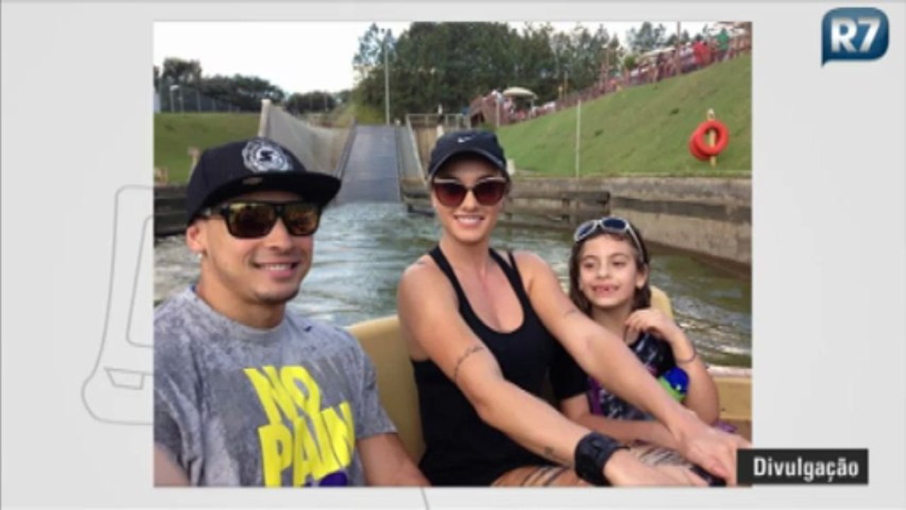 Fabíola Reipert  fala sobre a polêmica com os fãs de Claudia Leitte 07 06 2013