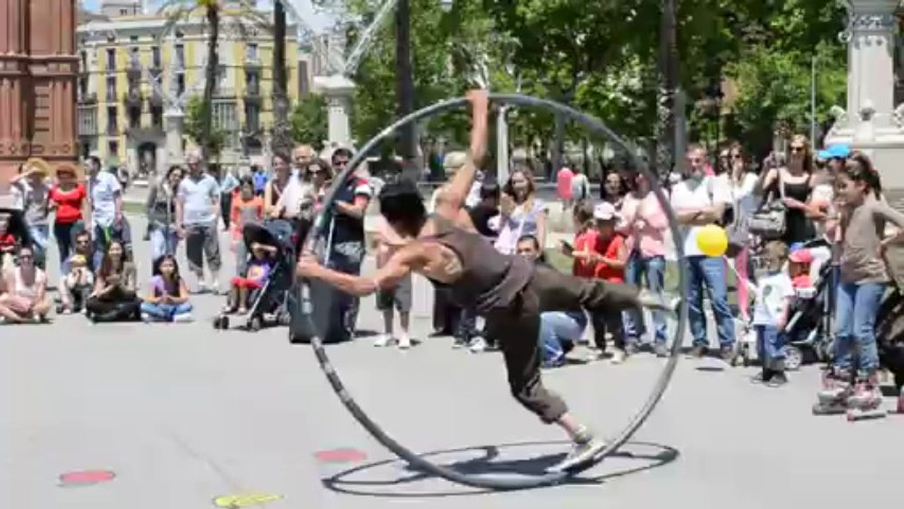 Spectacle de rue à BARCELONE