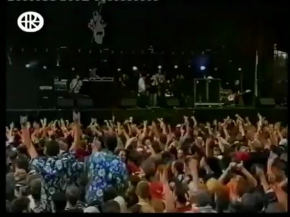 Linkin Park - Crawling (Live in Nürnberg, Bayern, Germany / Deutschland 01.06.2001) [Rock im Park 2001]