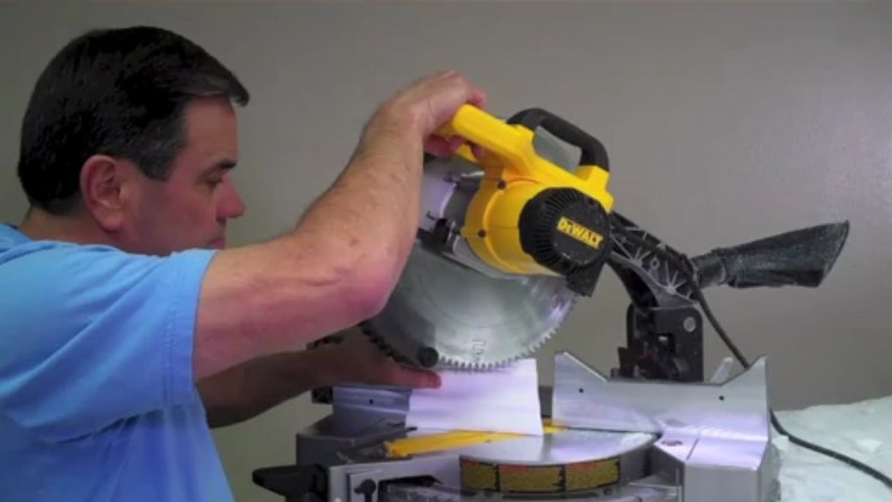 Crown molding Tapered dead end return by Creative Crown video Dailymotion