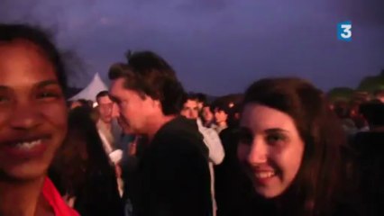 Armada 2013 : Ambiance lors du concert d'Asaf Avidan