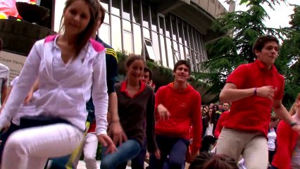 Flash mob at Roland Garros