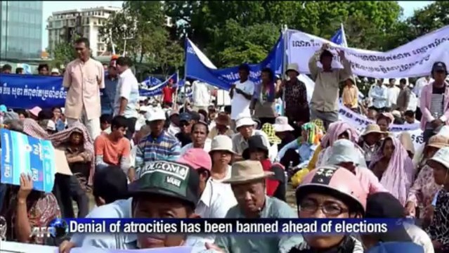 Cambodians hold mass protest over KRouge prison denial