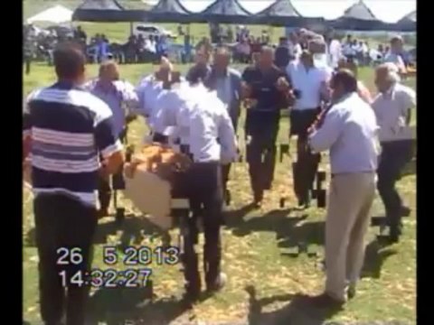 KIRLANGIÇ KÖYÜ 1. KEŞKEK ŞENLİĞİ HALAY 3