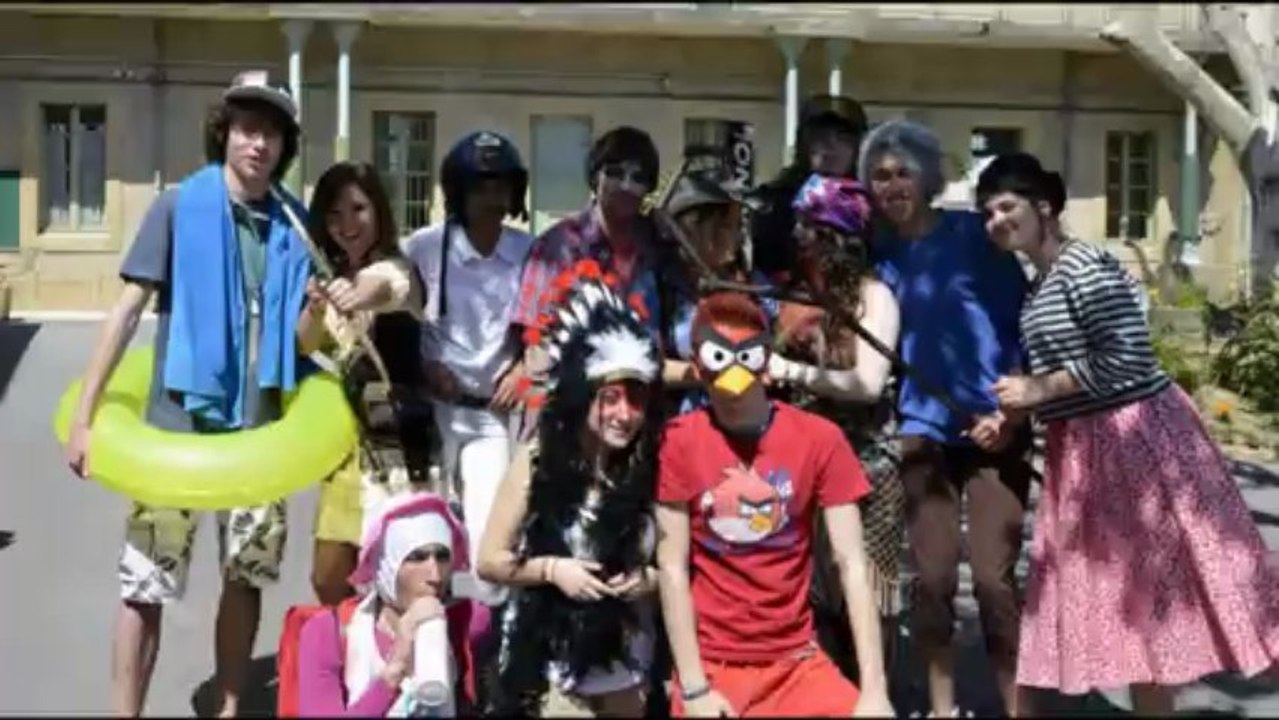 CARNAVAL LYCEE CHARLES GIDE 2013