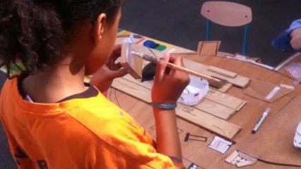 masque africain géant