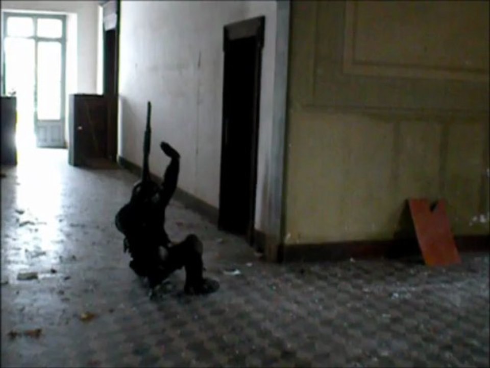 Nouky Airsoft - CQB Manoir - Xixis fail