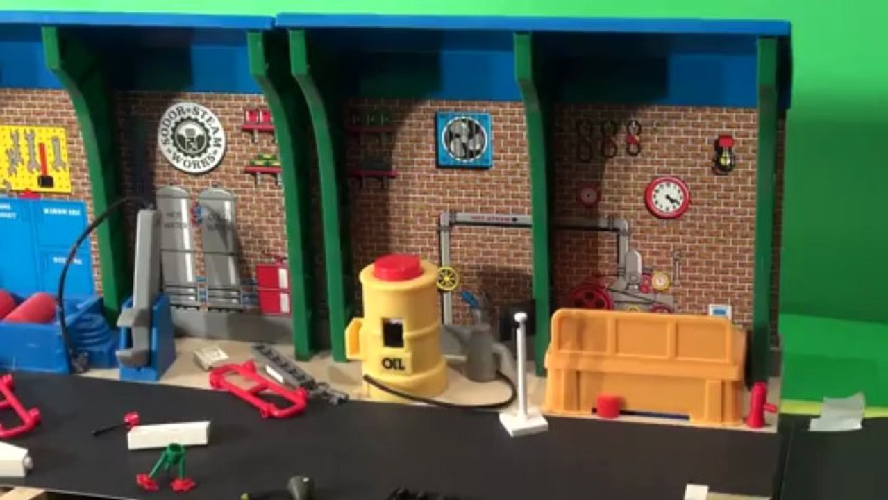 Pixar Cars , a re-enactment of how Lightning discovers who Doc Hudson really is, the Incredible Huds