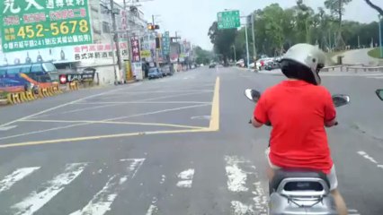 Why Do Some Drivers BRAKE Every 3 Seconds?!?