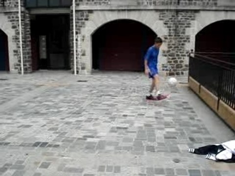 Lucas séance jonglage