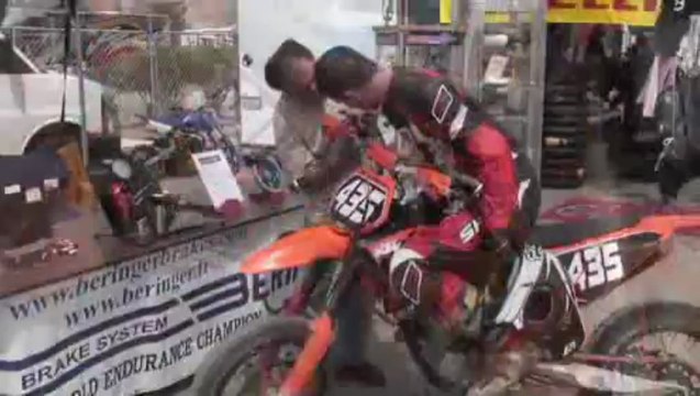 Supermoto à Primm, Nevada