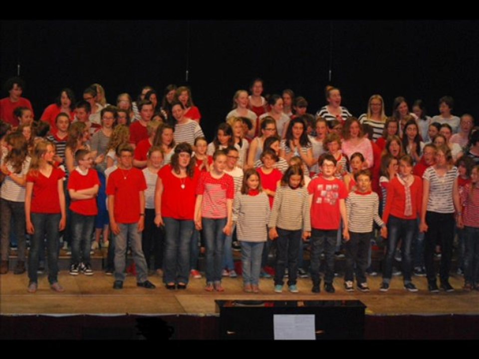 Montmartin/mer chorale du collège "Les Courtils"
