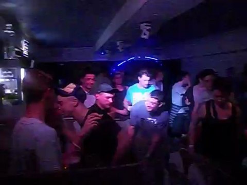 Captain Ton't - Namek Invaders