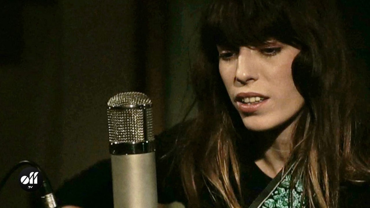 OFF STUDIO - Lou Doillon "Devil Or Angel"
