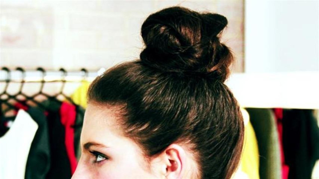 How To Do A Hair Knot