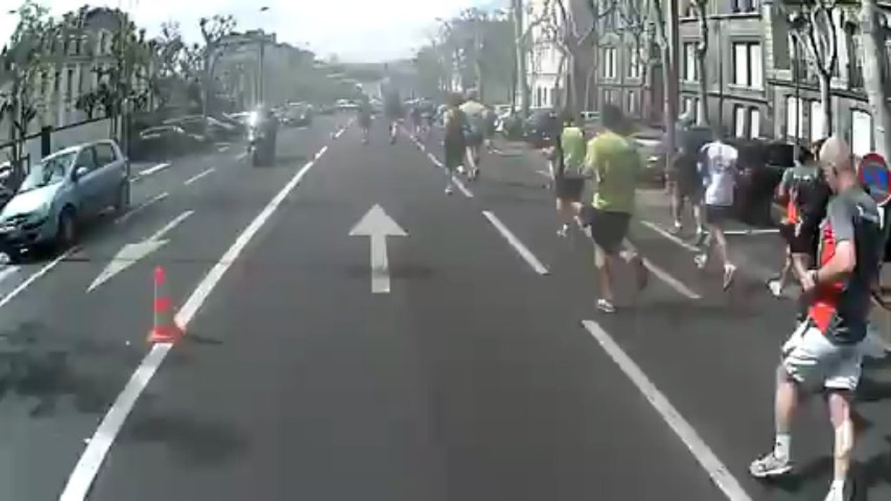 SUITE COURIR A CLERMONT 2013