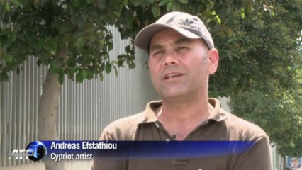 Cypriot holds toilet protest over economy woes