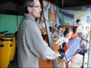 Bal des Dromignons à DROM 06