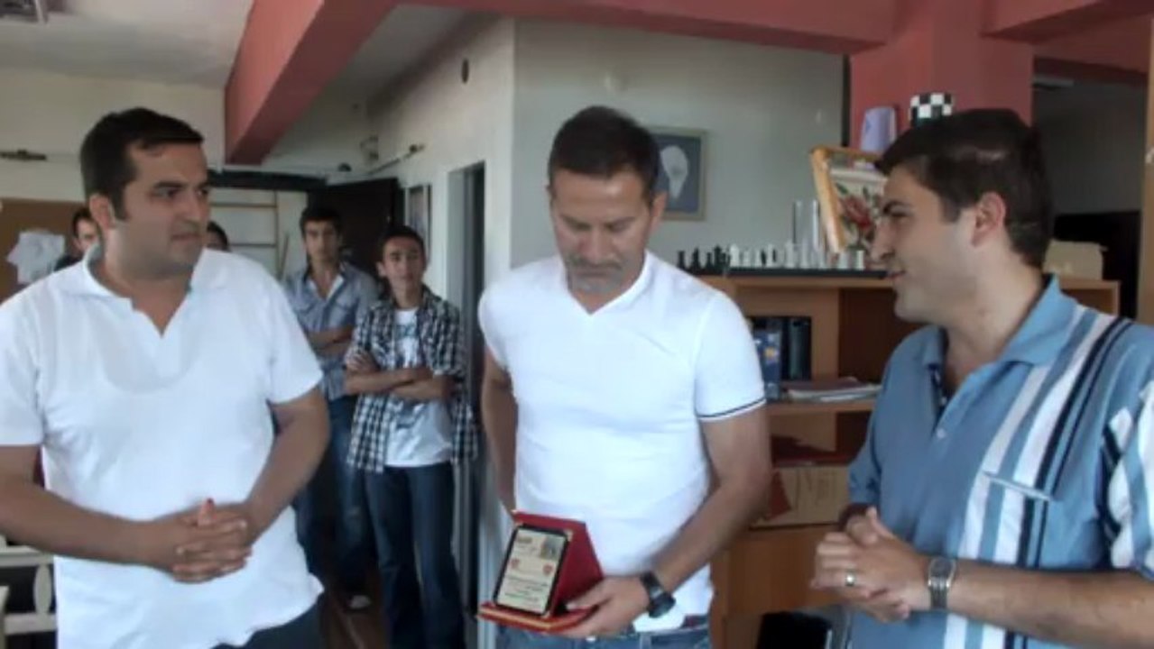 YILIN ALT YAPI ANTRENÖRÜ MURAT KORKMAZ VE ERGÜN PENBE