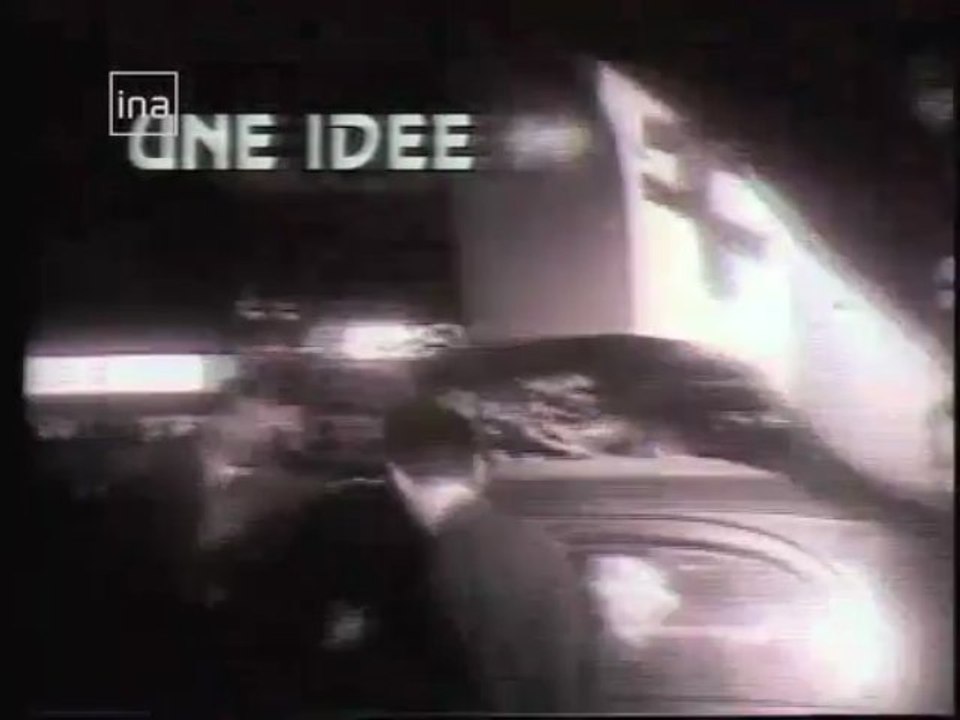 La Ve République approuvée par les Français le 28 septembre 1958.