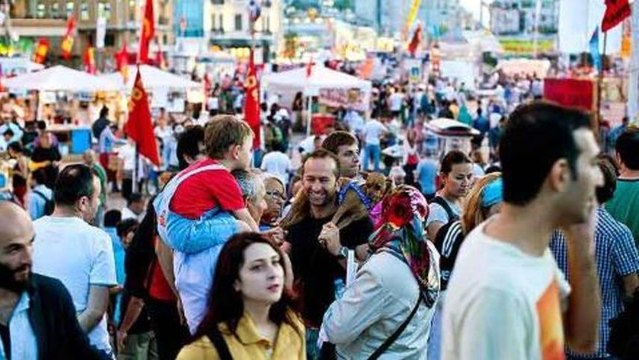 Turkey protesters reject political labels