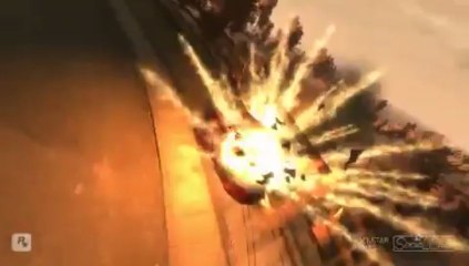 GTA 4 - Une voiture de sport poursuivi par des flammes à travers toute la ville !! -