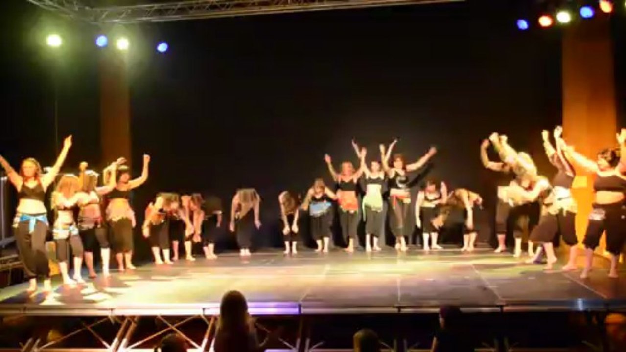 Gala de danse orientale à Béthune 8 juin 2013