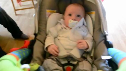 Ilan qui discute!!!!