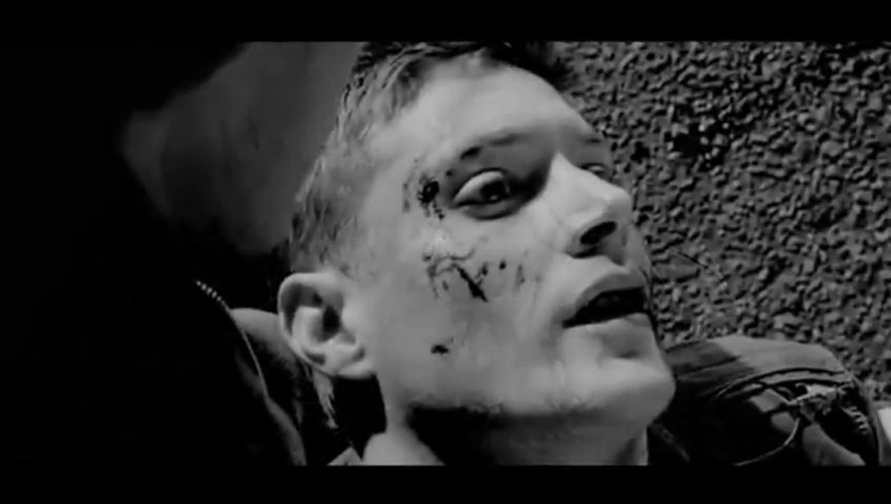 Skillet - Awake and Alive