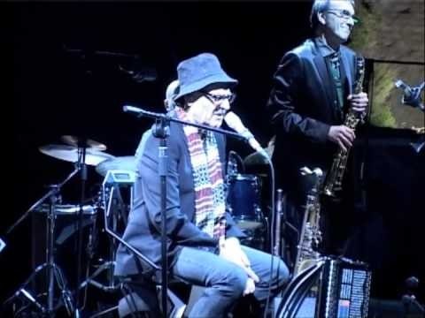 Napoli - Immagini concerto di Eduardo De Crescenzo (09.06.13)