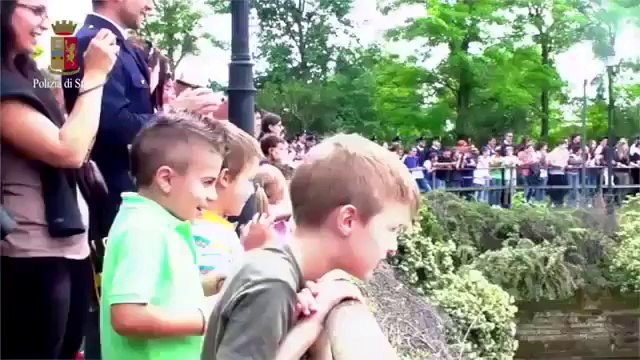 Polizia di Stato - Il Poliziotto un amico in più Peschiera del Garda (11.06.13)