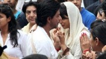 Shahrukh Khan @ Priyanka Chopra's Father's Funeral !
