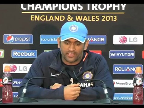 Dhoni keeps mum on controversies