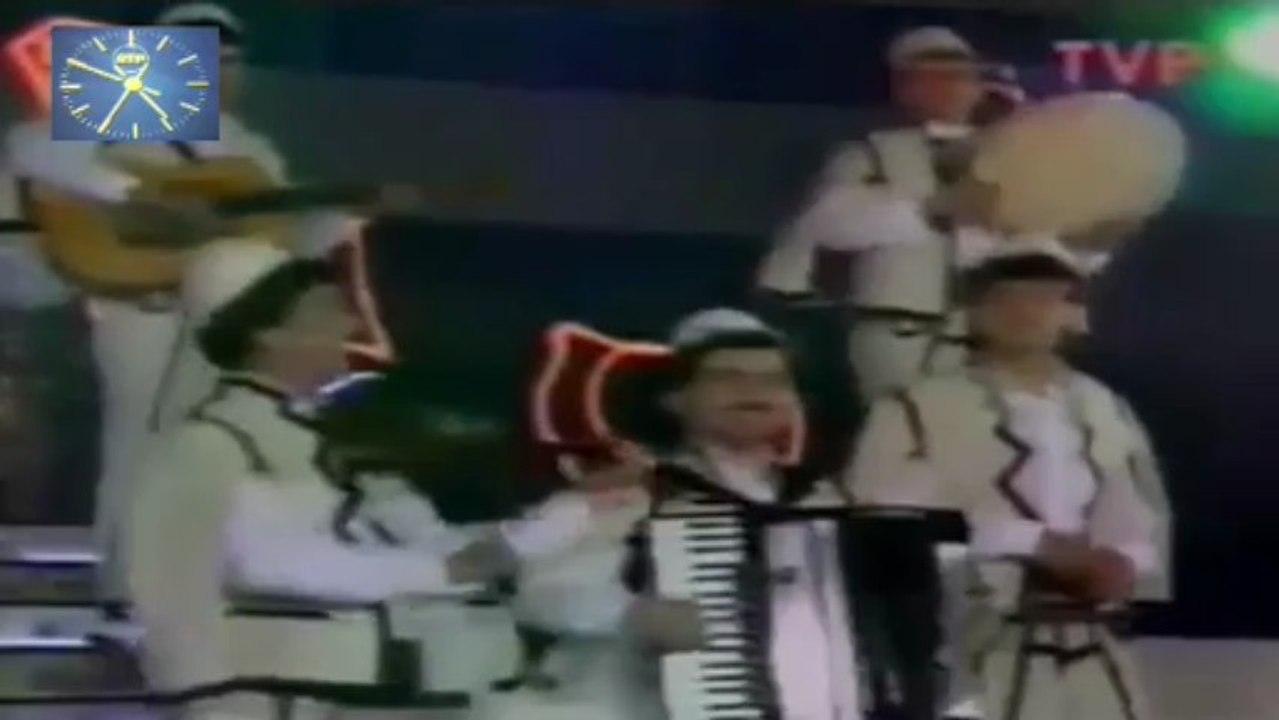 PROGRAMI I VITI TE RI  1989-1990_16