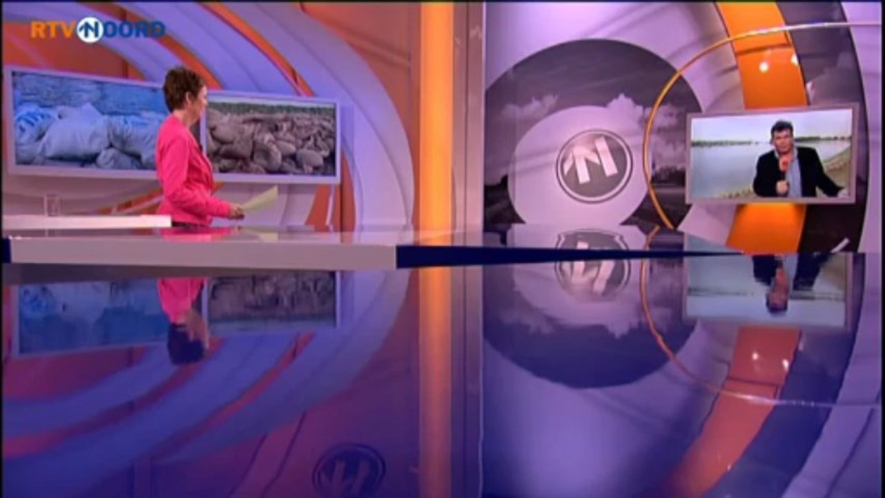 Helpers met zakkenvulmachine alsnog Elbe over - RTV Noord