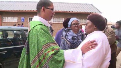 Les Sud-Africains se préparent mentalement à la mort de Mandela