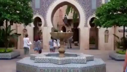 الجناح المغربي في مدينة الملاهي الامريكية ديزني
