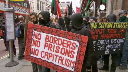 Londra'da G-8 protestolarında 32 gözaltı