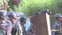 Taliban bomber kills 15 at top Afghan court