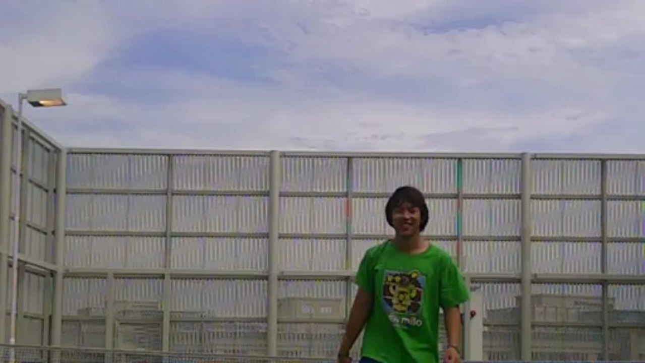 MLM Giant Killer - How To Hit A Wicked Tennis Serve