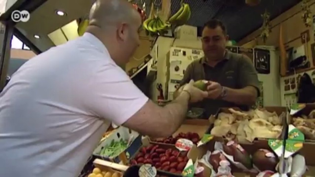 Kalte Mandelsuppe mit Knoblauch | Euromaxx a la carte