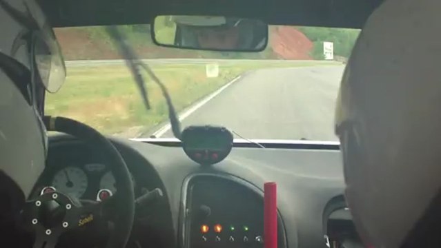 Ju + Gaelle Séssion de 11h le dimanche 9 juin au pole mécanique d'alès en saxo 16V