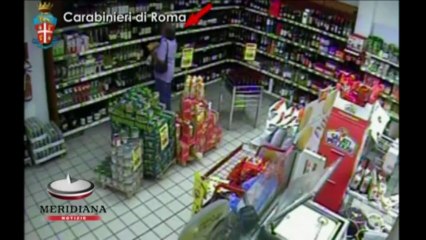 Download Video: Scoperti 40 falsi ciechi a Roma e Provincia. Erano invalidi solo per l’Inps