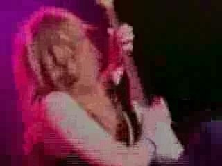 IRON MAIDEN : HALLOWED BE THY NAME LIVE